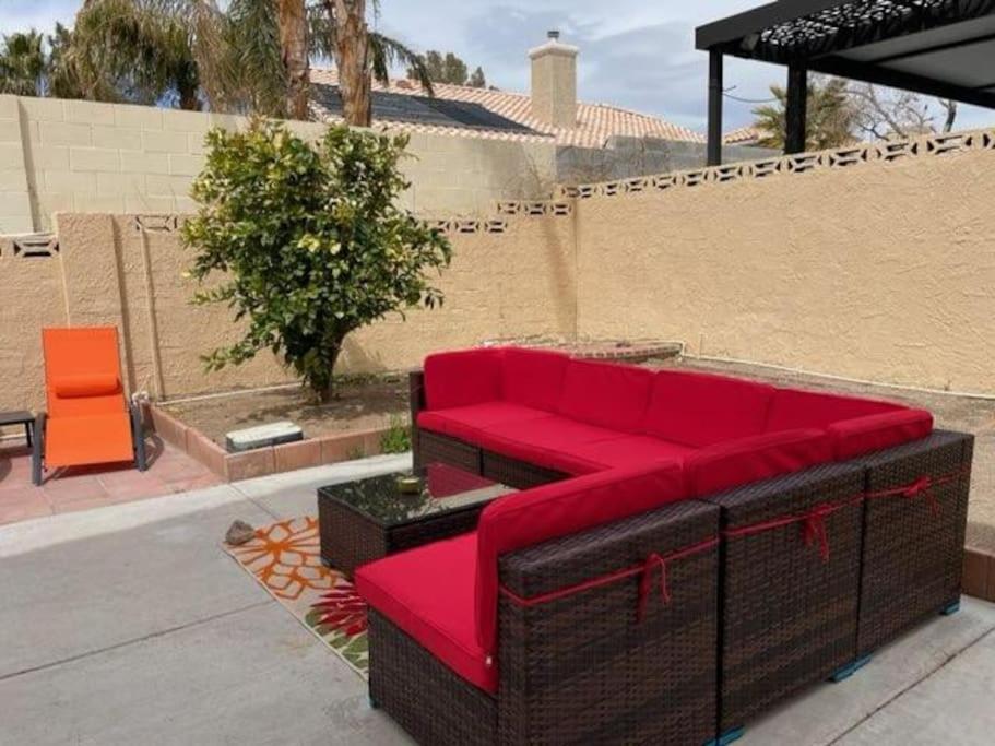 Work, Life, Luxury! Luxe Vegas Home W Firepit+Pool Las Vegas Exterior photo